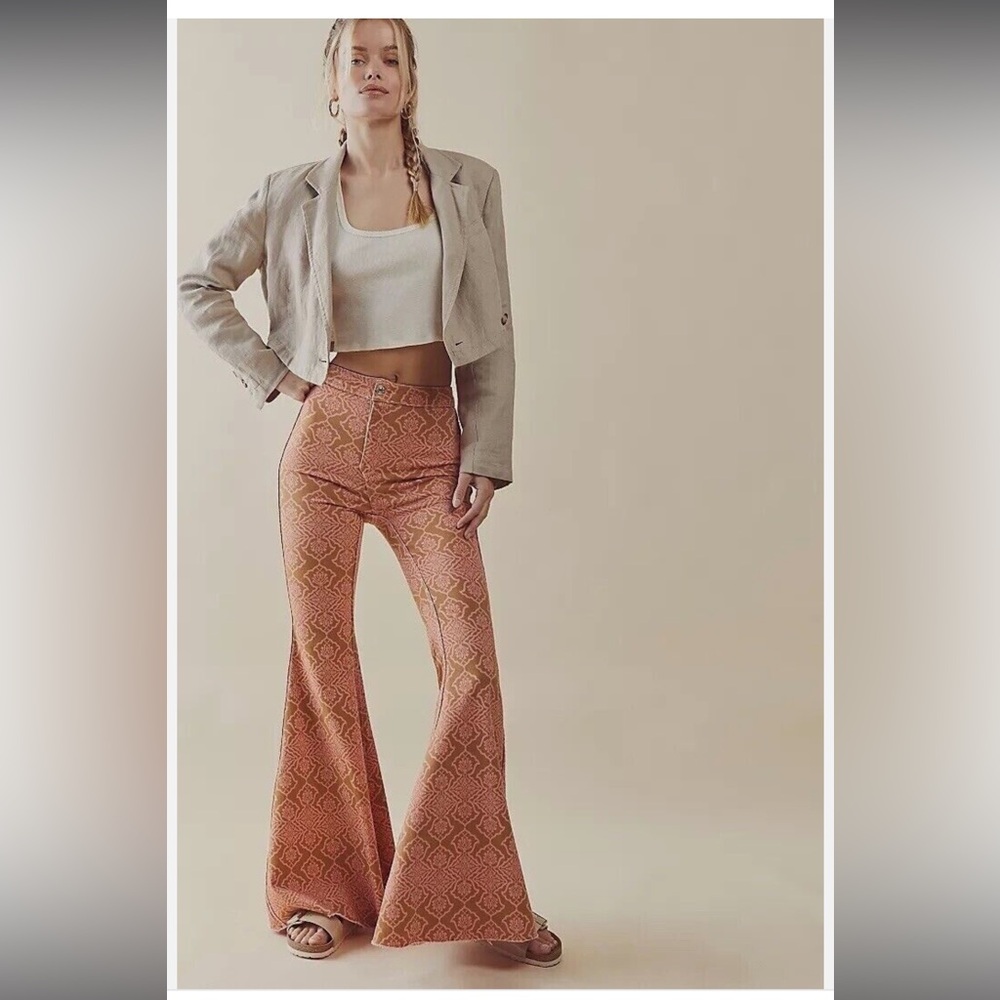 Free People Throw It Back Reversible Flare Jeans Pink Tan High Rise fits a 25